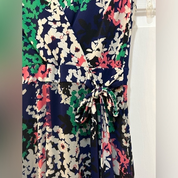 Just Taylor Faux Wrap Maxi Dress Navy Floral Sleeveless Sheer Overlay Lined Sz 2 - Picture 5 of 11